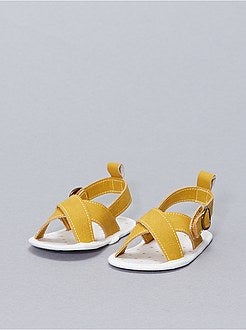 Sandales à scratchs - Kiabi