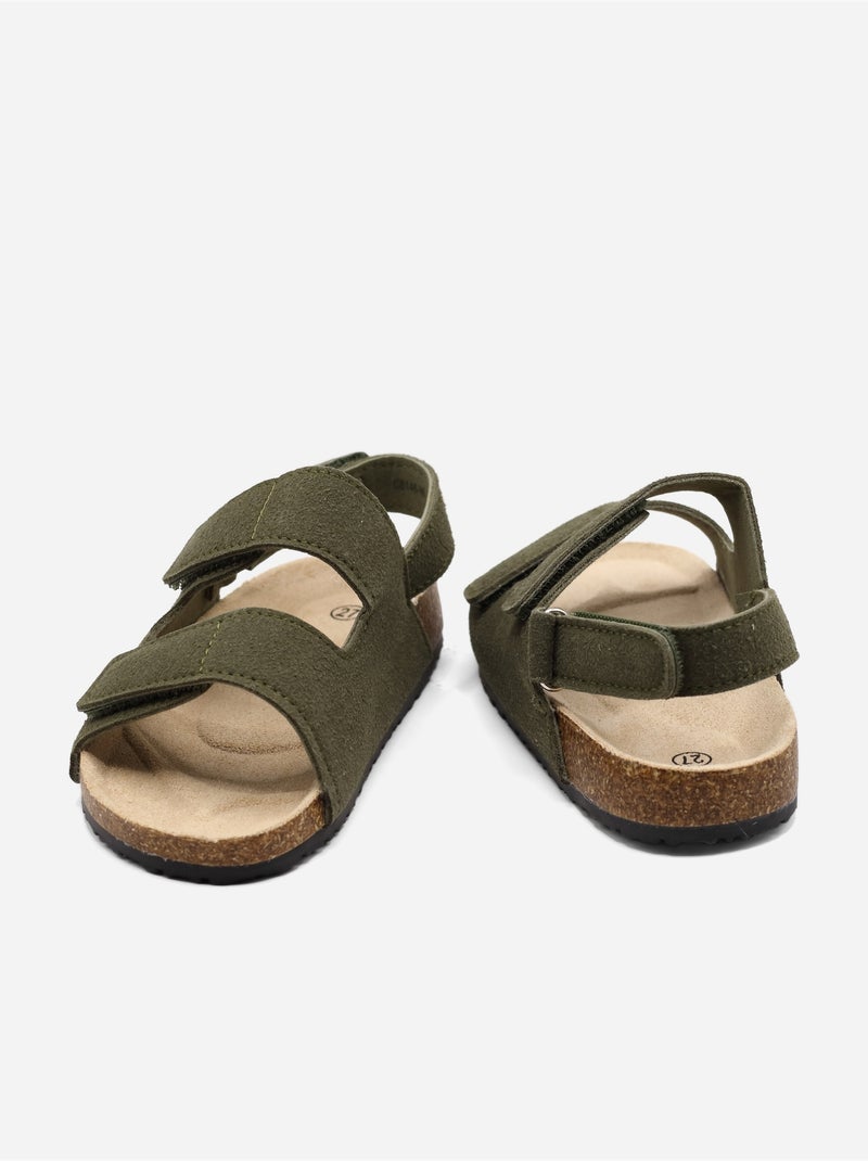 Sandales à scratchs Vert - Kiabi