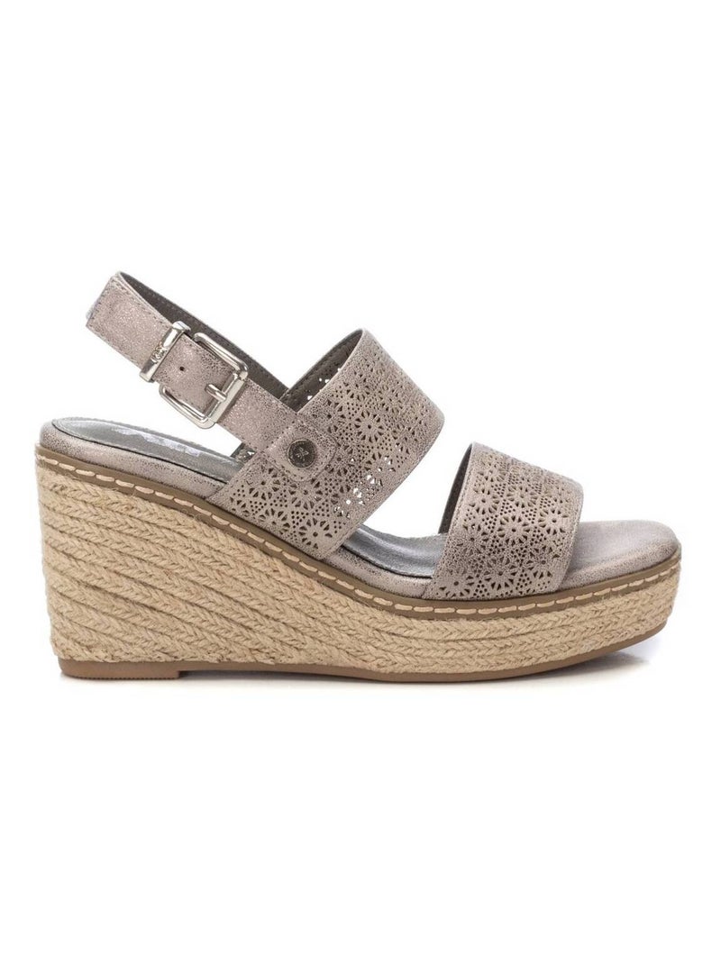 Sandales à semelle compensée avec boucle Gris Gris - Kiabi