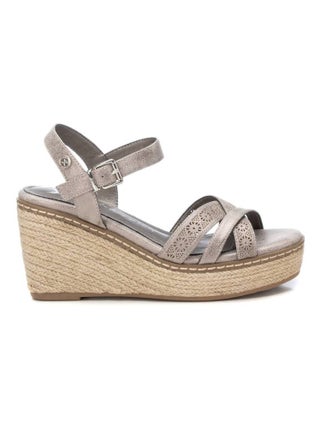 Sandales à semelle compensée avec boucle