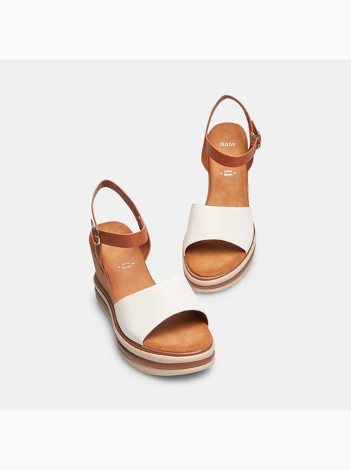 Sandales à semelle compensée BATA - Kiabi