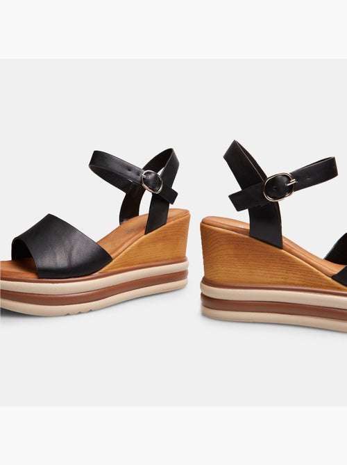 Sandales à semelle compensée BATA - Kiabi
