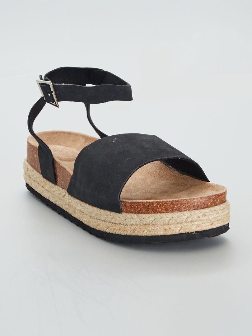 Sandales à semelles épaisses noir - Kiabi