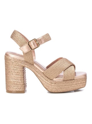 Sandales à talon à boucle
