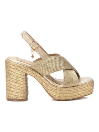 Sandales à talon à boucle