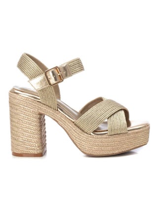 Sandales à talon à boucle