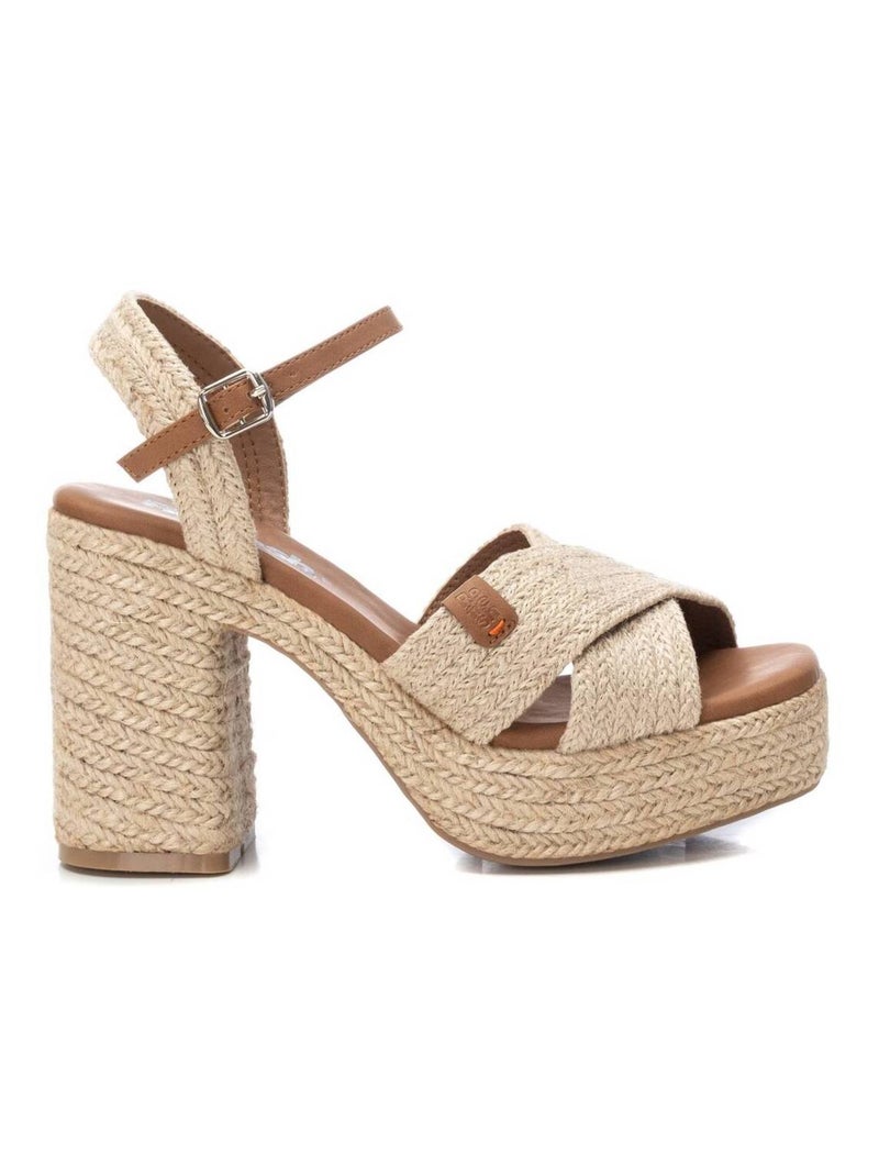 Sandales à talon avec boucle Beige - Kiabi