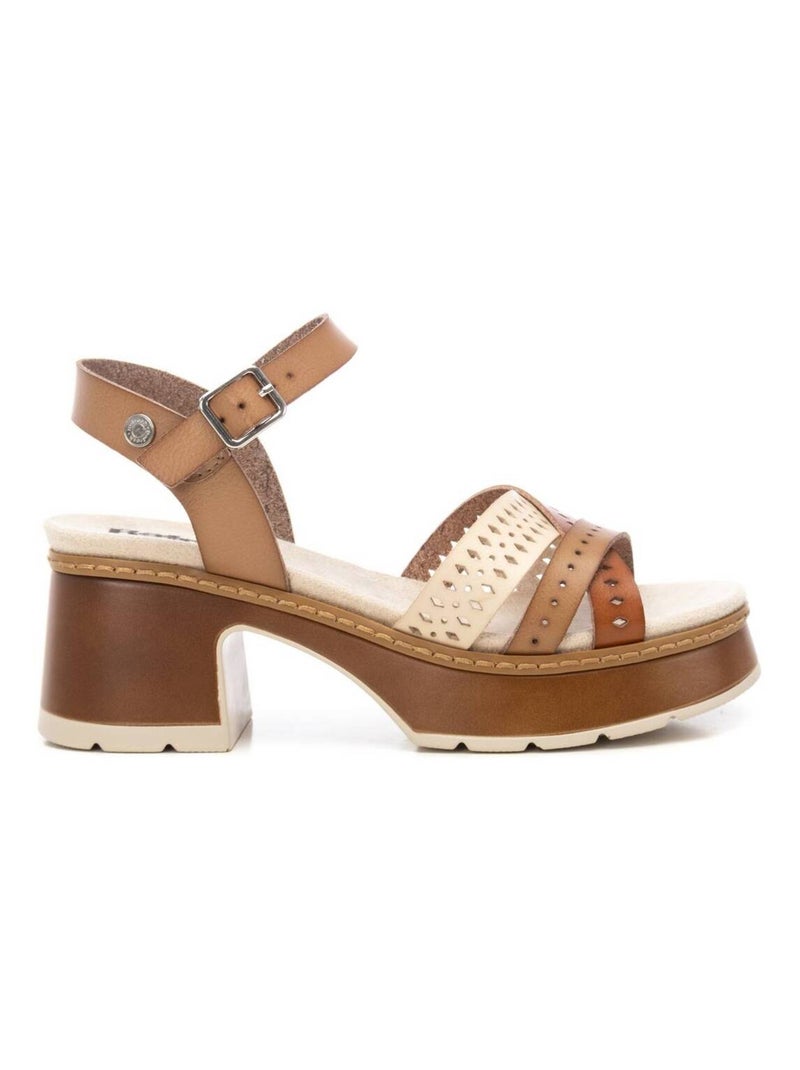 Sandales à talon avec boucle Beige - Kiabi