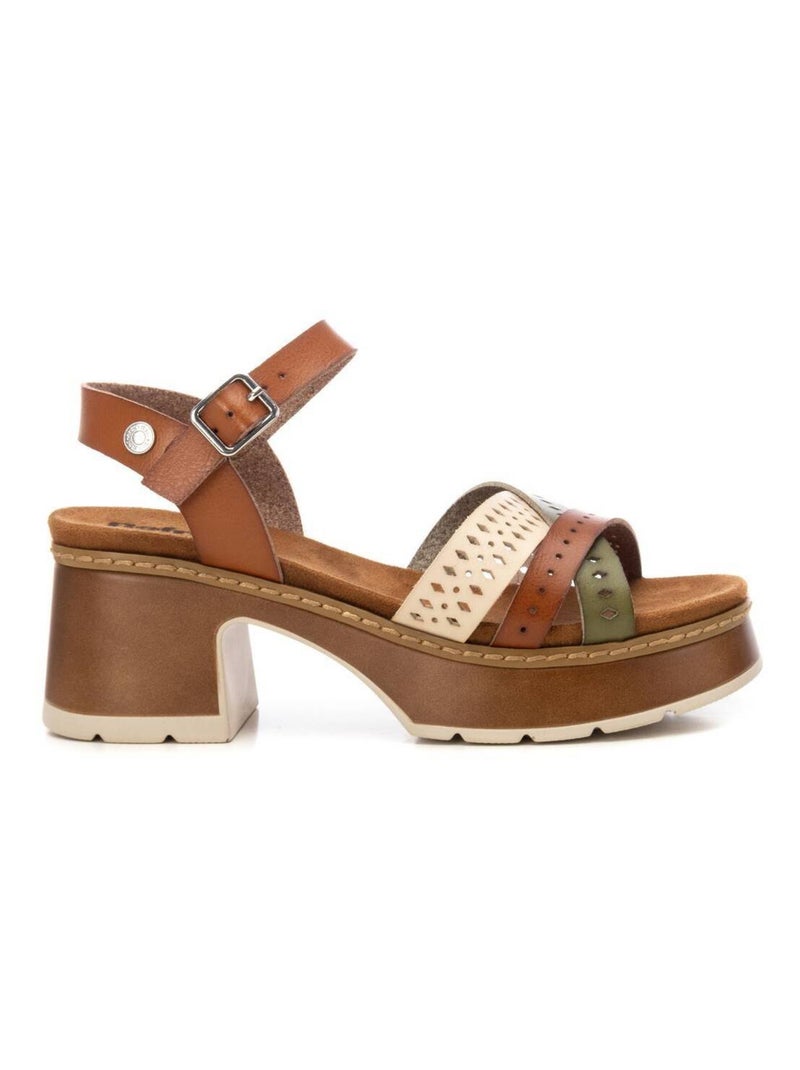 Sandales à talon avec boucle Camel - Kiabi
