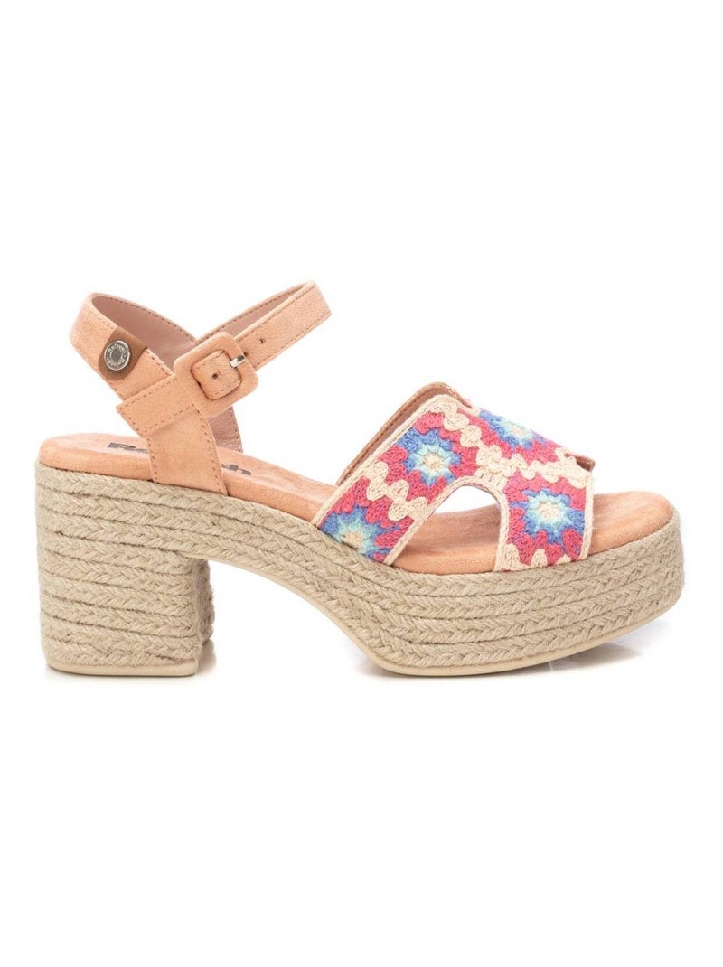 Sandales à talon avec boucle Crème - Kiabi
