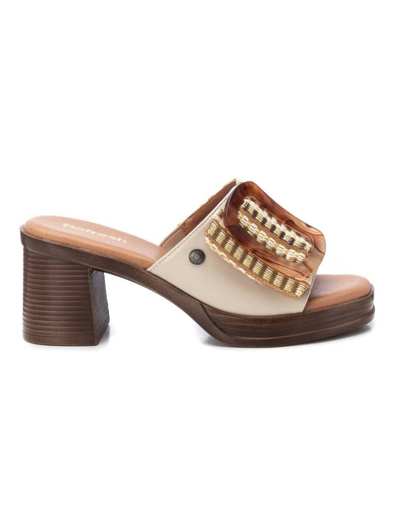 Sandales à talon avec bride arrière Beige - Kiabi