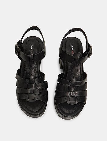 Sandales à talon avec semelle crantée BATA