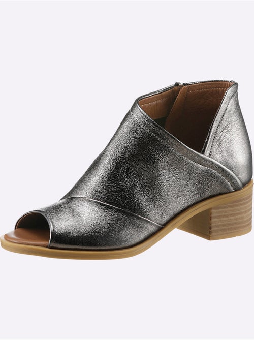 Sandales à talon bottier avec glissière latérale et doublure en cuir - taille standard - helline - Kiabi Sandales à talon bottier avec glissière latérale et doublure en cuir - taille standard - helline - Kiabi