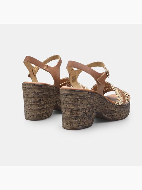 Sandales à talon compensé BATA - Kiabi