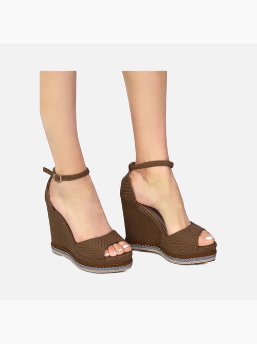 Sandales à talon compensées Kebello - Kiabi