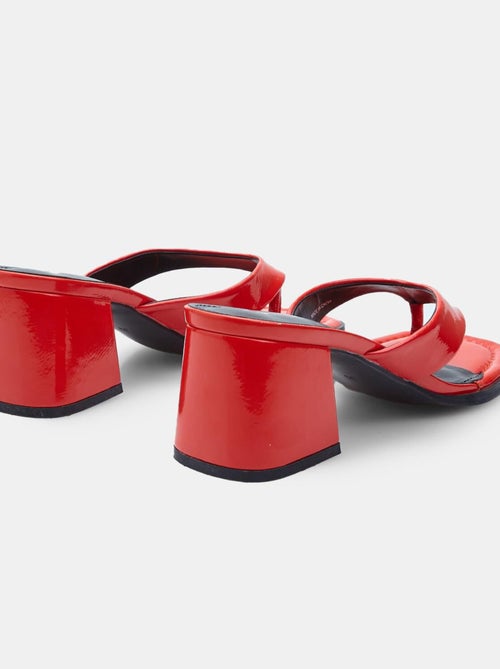 Sandales à talon confortables BATA RED LABEL - Kiabi Sandales à talon confortables BATA RED LABEL - Kiabi