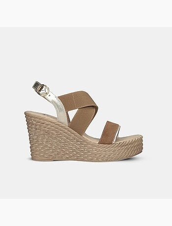 Sandales à talons compensés BATA