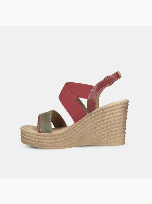 Sandales à talons compensés BATA - Kiabi