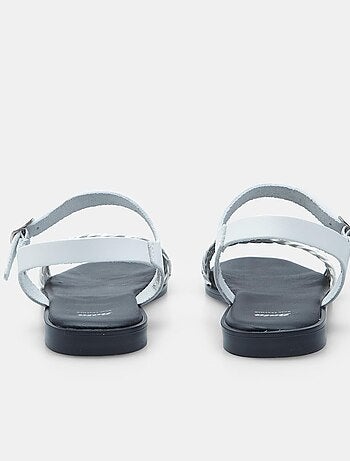 Sandales avec bande tressée BATA