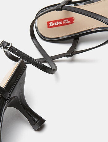 Sandales avec bride de cheville BATA