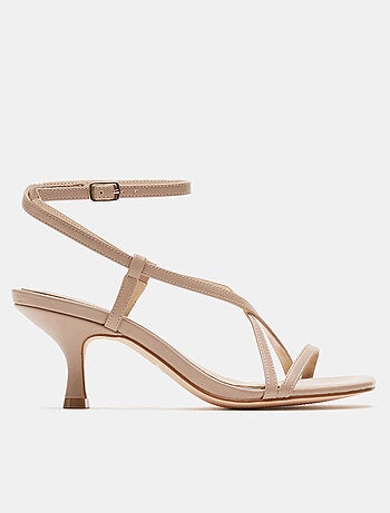 Sandales avec bride de cheville BATA