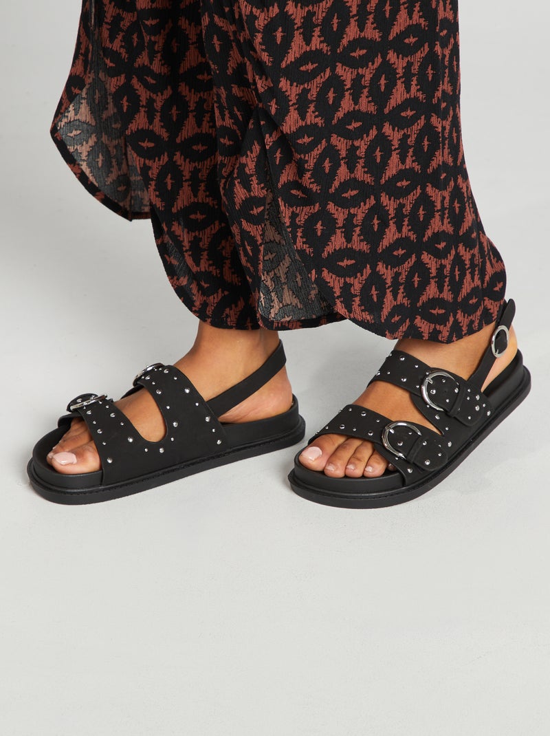 Sandales avec brides cloutées Noir - Kiabi