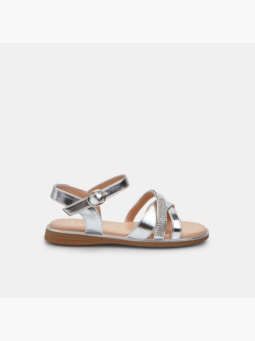 Sandales avec brides croisées Bata - Kiabi