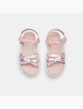 Sandales avec brides croisées bata