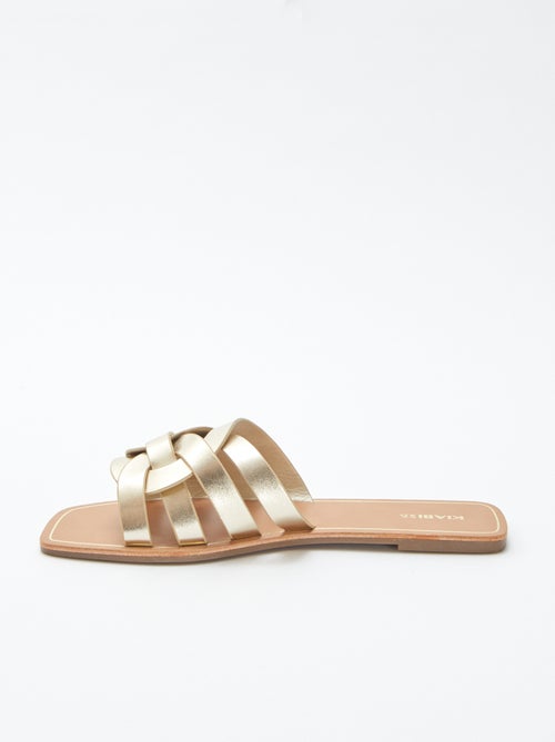 Sandales avec brides croisées - Kiabi