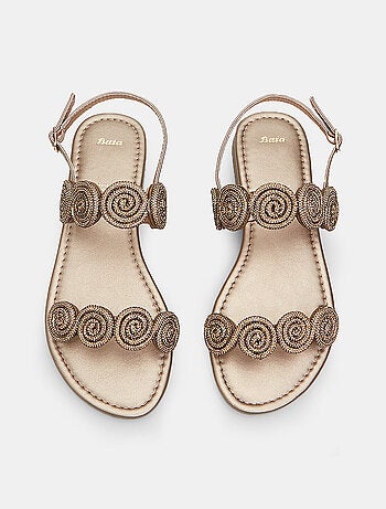 Sandales avec décorations BATA
