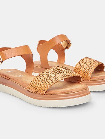 Sandales avec effet cuir tressé BATA