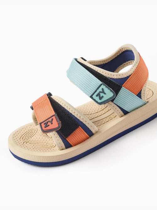 Sandales avec fermeture à scratch - Kiabi