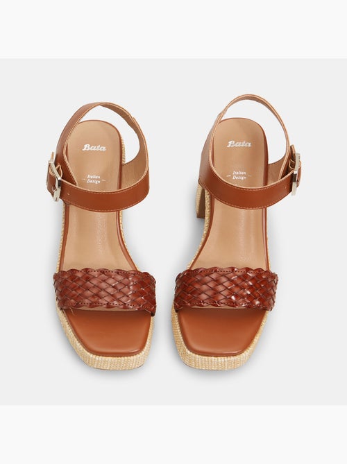 Sandales avec large talon en raphia BATA - Kiabi