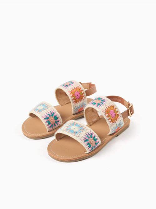 Sandales avec motif floral au crochet - Kiabi