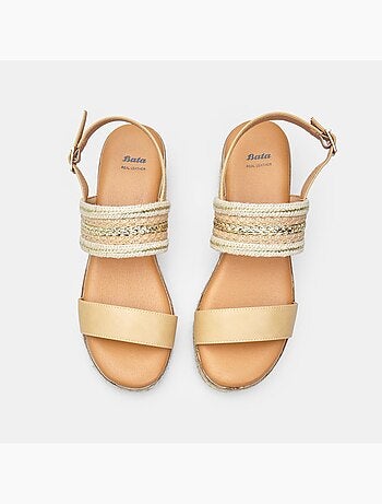 Sandales avec platform BATA