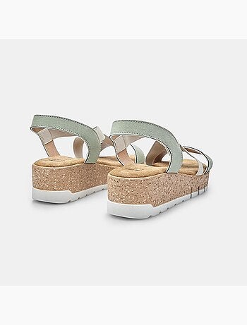 Sandales avec platform BATA