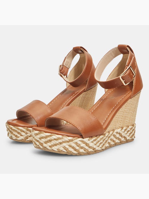 Sandales avec semelle compensée BATA - Kiabi