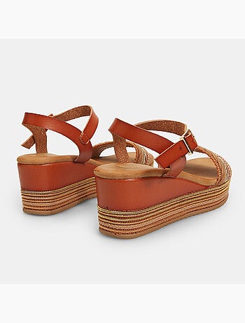 Sandales avec semelle compensée en corde et strass BATA