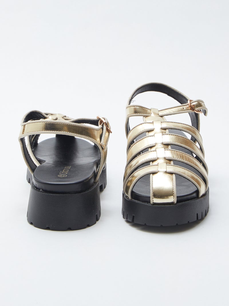 Sandales avec semelle crantée BEIGE - Kiabi