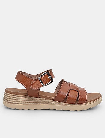 Sandales avec talon compensé de 3,5 cm BATA