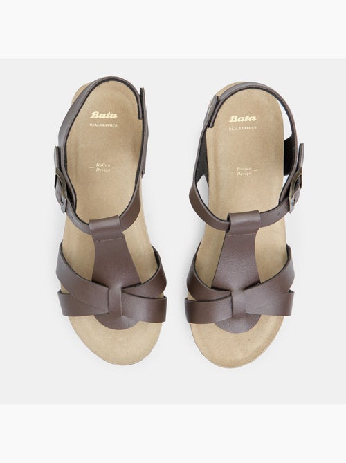 Sandales avec talon compensé de 6 cm BATA - Kiabi Sandales avec talon compensé de 6 cm BATA - Kiabi