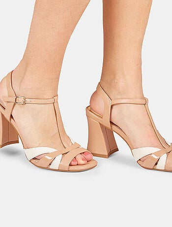 Sandales avec talon de 7,5 cm BATA