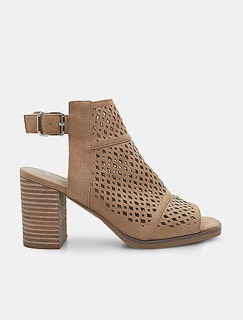 Sandales avec talon de 8 cm BATA