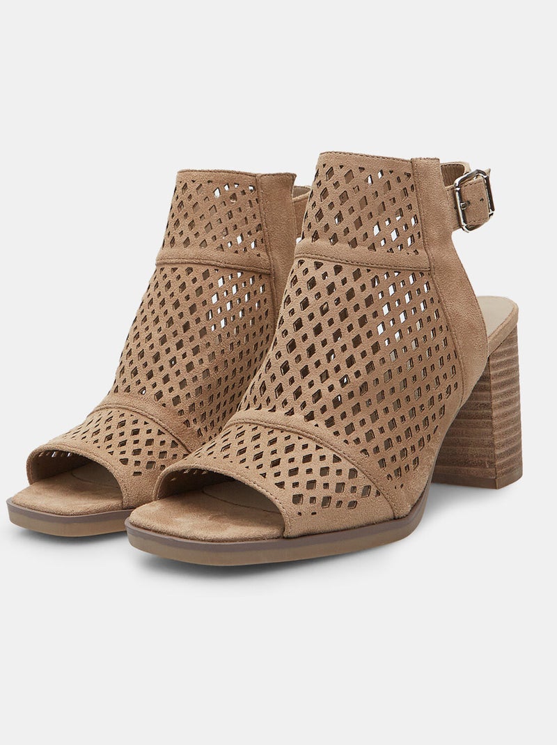 Sandales avec talon de 8 cm BATA Beige - Kiabi