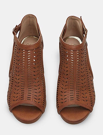 Sandales avec talon de 8,5 cm et plateforme de 1 cm BATA