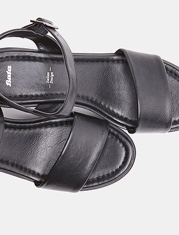 Sandales avec talon épais BATA