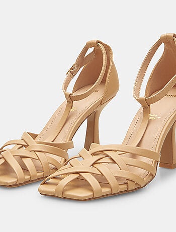 Sandales avec talon et bride BATA