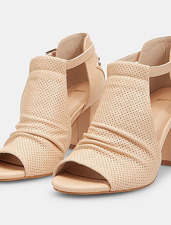 Sandales avec talon et bride BATA