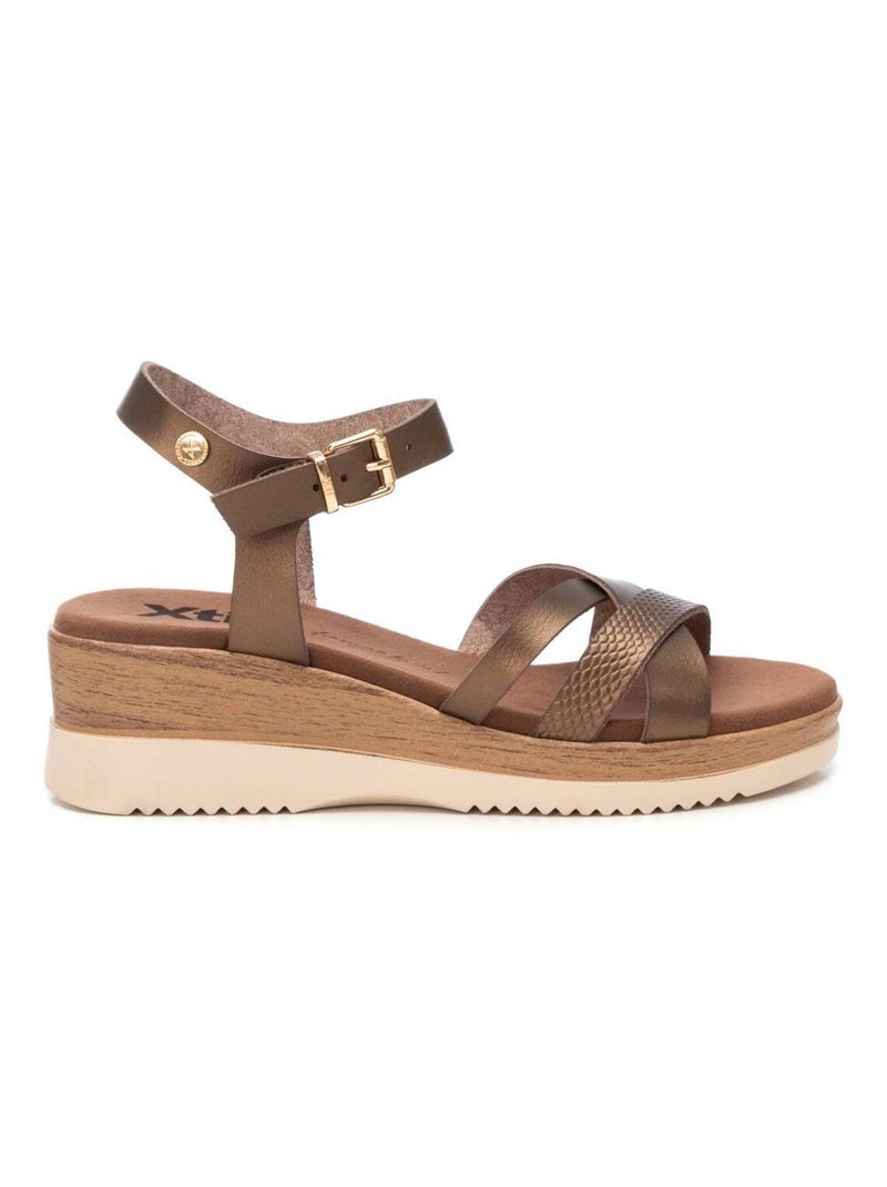 Sandales basses à boucle Bronze - Kiabi
