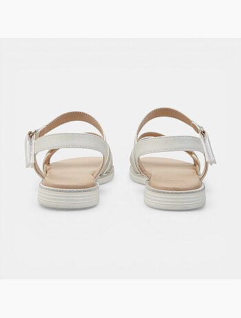 Sandales bata avec brides croisées